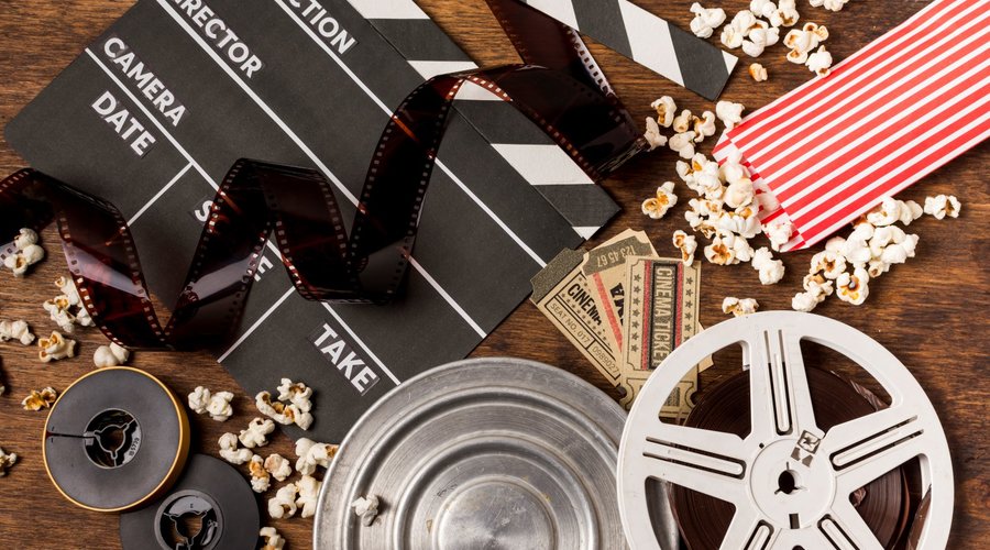Obraz przedstawiający Klub filmowy - GRUDZIEŃ