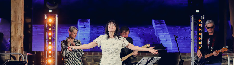 Krystyna Giżowska & Blue Sounds