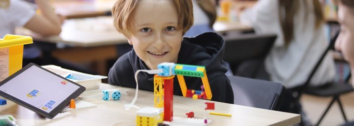 Październik pod znakiem robotyki – warsztaty z wykorzystaniem zestawów LEGO® Education SPIKE™ Essential